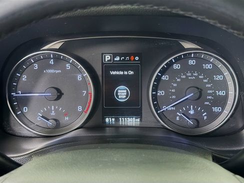 Used 2017 Hyundai Elantra Limited w/ Limited Tech Package 04 FWD image 15