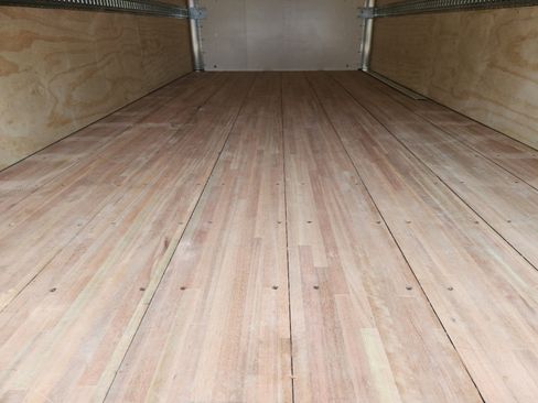 New 2024 Chevrolet Express 3500 w/ Power Convenience Package image 31