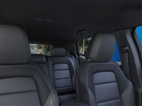 New 2026 Chevrolet Equinox EV LT image 24