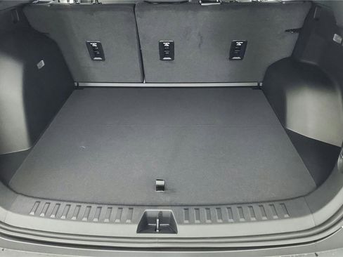 New 2026 Chevrolet Equinox LT w/ Safety and Technology Package image 38