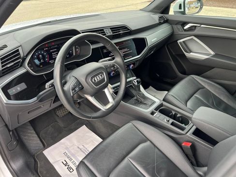 Used 2025 Audi Q3 2.0T Premium AWD/4WD image 19