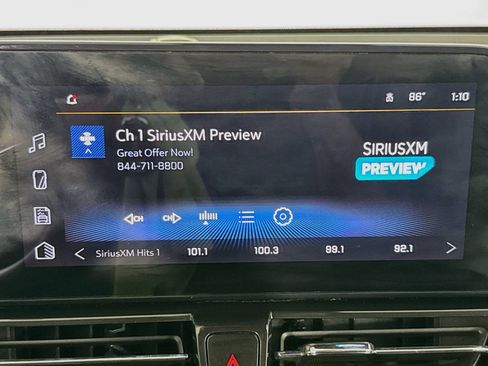 Used 2026 Chevrolet TrailBlazer LT FWD image 16