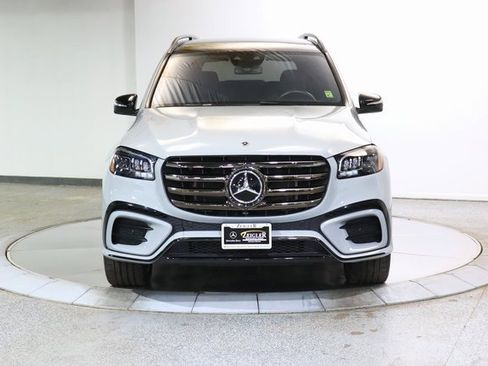 Used 2024 Mercedes-Benz GLS 580 4MATIC image 14