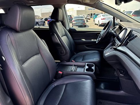 Used 2023 Honda Odyssey EX-L image 25