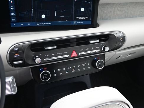 Certified 2026 Hyundai Palisade Calligraphy AWD/4WD image 18
