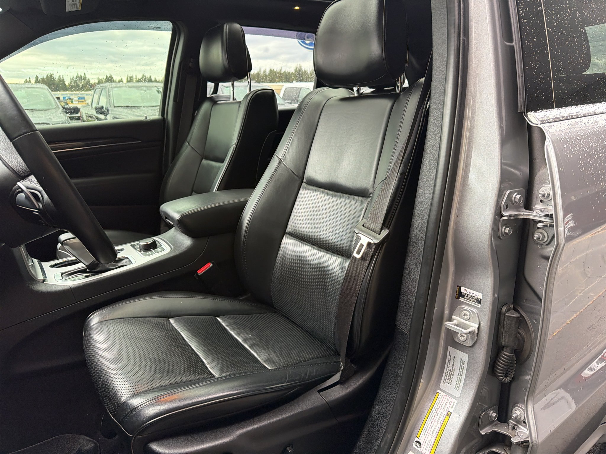Used 2016 Jeep Grand Cherokee High Altitude AWD/4WD image 18