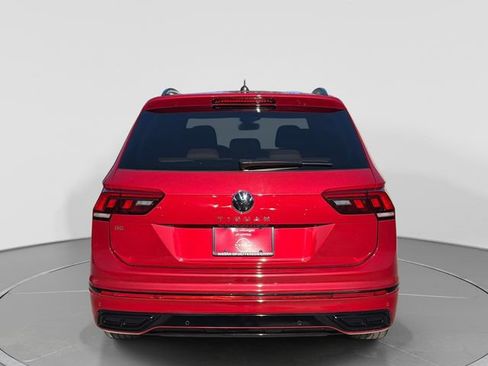 Used 2024 Volkswagen Tiguan SE R-Line w/ MDO Package, Three-Row FWD image 5