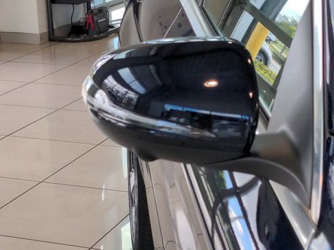 Certified 2021 Mercedes-Benz GLC 300 image 12