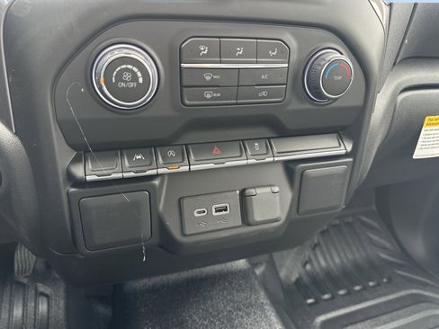 New 2026 Chevrolet Silverado 1500 W/T AWD/4WD image 13