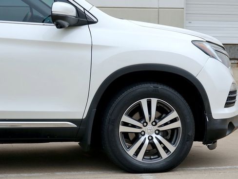 Used 2017 Honda Pilot EX-L image 29