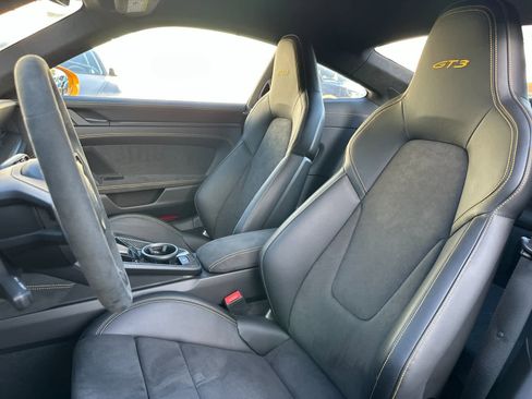 Certified 2022 Porsche 911 GT3 image 5