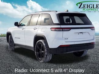 Used 2023 Jeep Grand Cherokee Altitude video 2