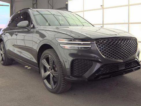 Used 2024 Genesis GV70 3.5T Sport w/ Sport Prestige Package image 2