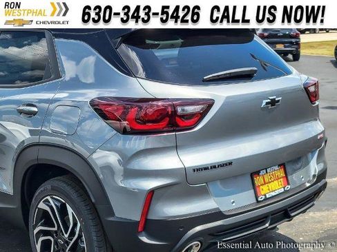 New 2026 Chevrolet TrailBlazer RS w/ Convenience Package image 5