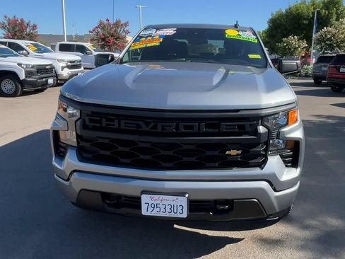 Used 2023 Chevrolet Silverado 1500 Custom AWD/4WD image 2