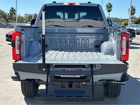 New 2025 Ford F350 Platinum w/ FX4 Off-Road Package image 18