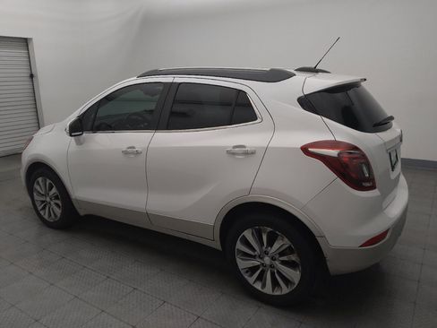 Used 2019 Buick Encore Preferred FWD image 3