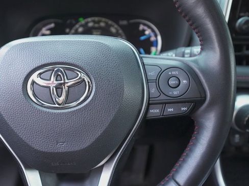 Certified 2023 Toyota RAV4 SE image 27