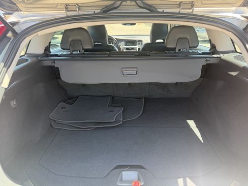 Used 2016 Volvo V60 T5 Platinum FWD image 18