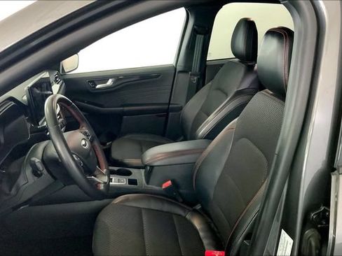 Used 2024 Ford Escape ST-Line w/ Tech Pack #1 FWD image 11
