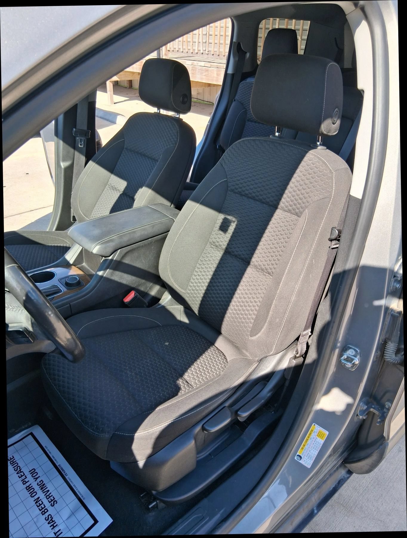 Used 2019 GMC Acadia SLE AWD/4WD image 23