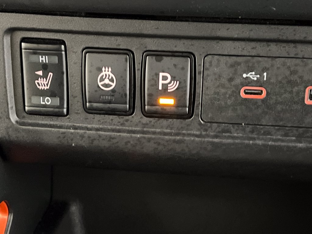 Used 2026 Nissan Frontier PRO-4X AWD/4WD image 56