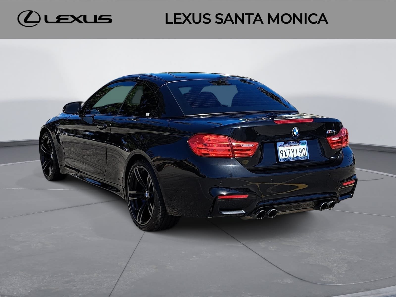 Used 2016 BMW M4 Convertible RWD image 7