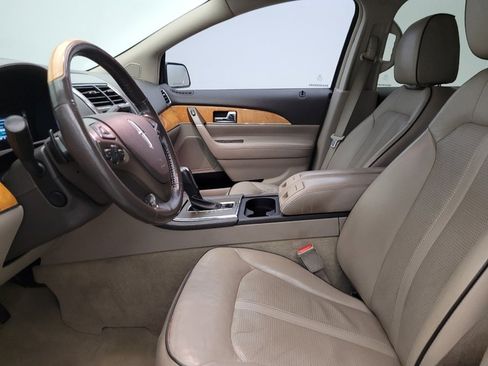 Used 2013 Lincoln MKX FWD image 17