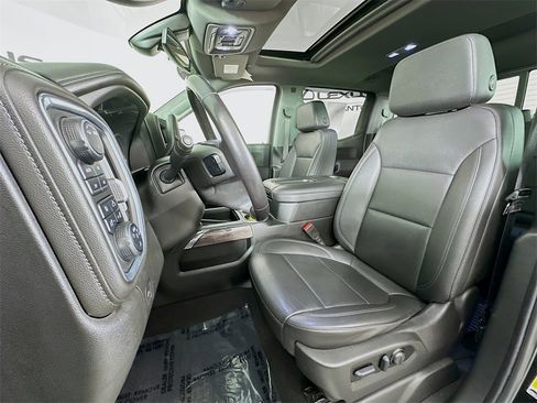 Used 2022 Chevrolet Silverado 1500 LTZ w/ LTZ Premium Package image 3