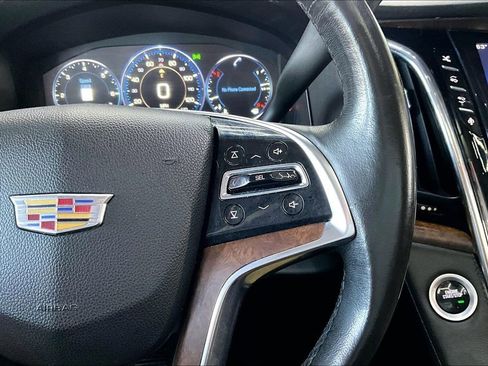 Used 2015 Cadillac Escalade Premium AWD/4WD image 12