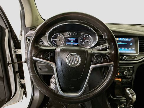 Used 2019 Buick Encore Essence FWD image 13