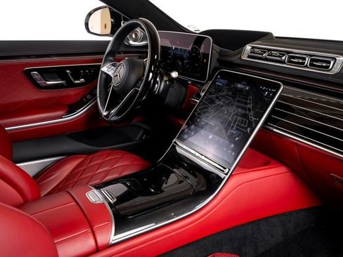 Used 2023 Mercedes-Benz S 580 4MATIC Sedan image 44