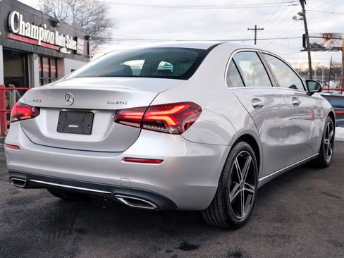 Used 2021 Mercedes-Benz A 220 4MATIC image 5