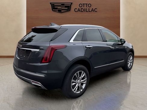 Certified 2023 Cadillac XT5 Premium Luxury w/ Technology Package image 5