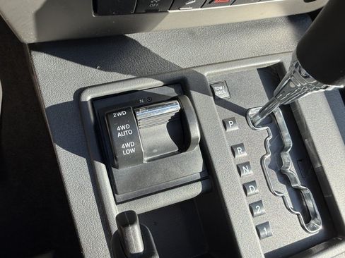 Used 2012 Jeep Liberty Sport w/ Popular Equipment Group AWD/4WD image 26