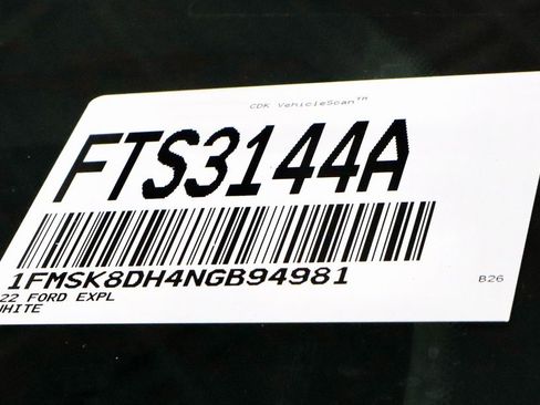 Certified 2022 Ford Explorer XLT w/ Equipment Group 202A image 34