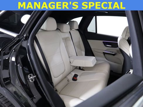 Certified 2024 Mercedes-Benz GLC 300 4MATIC image 41