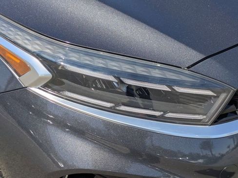 Used 2023 Kia Forte GT image 9