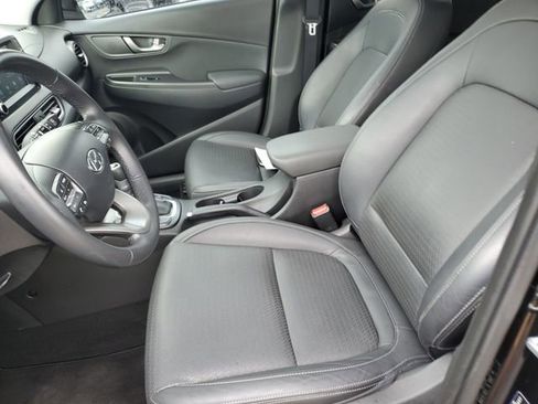Used 2019 Hyundai Kona Limited AWD/4WD image 17