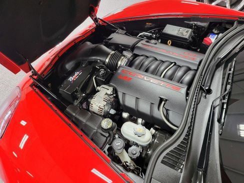 Used 2012 Chevrolet Corvette Coupe image 12