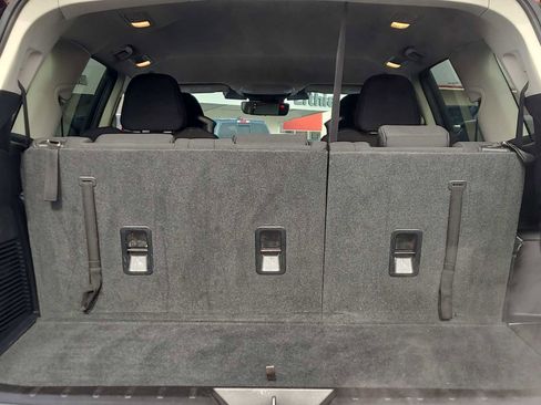 Used 2024 Subaru Ascent Premium w/ Convenience Package image 27