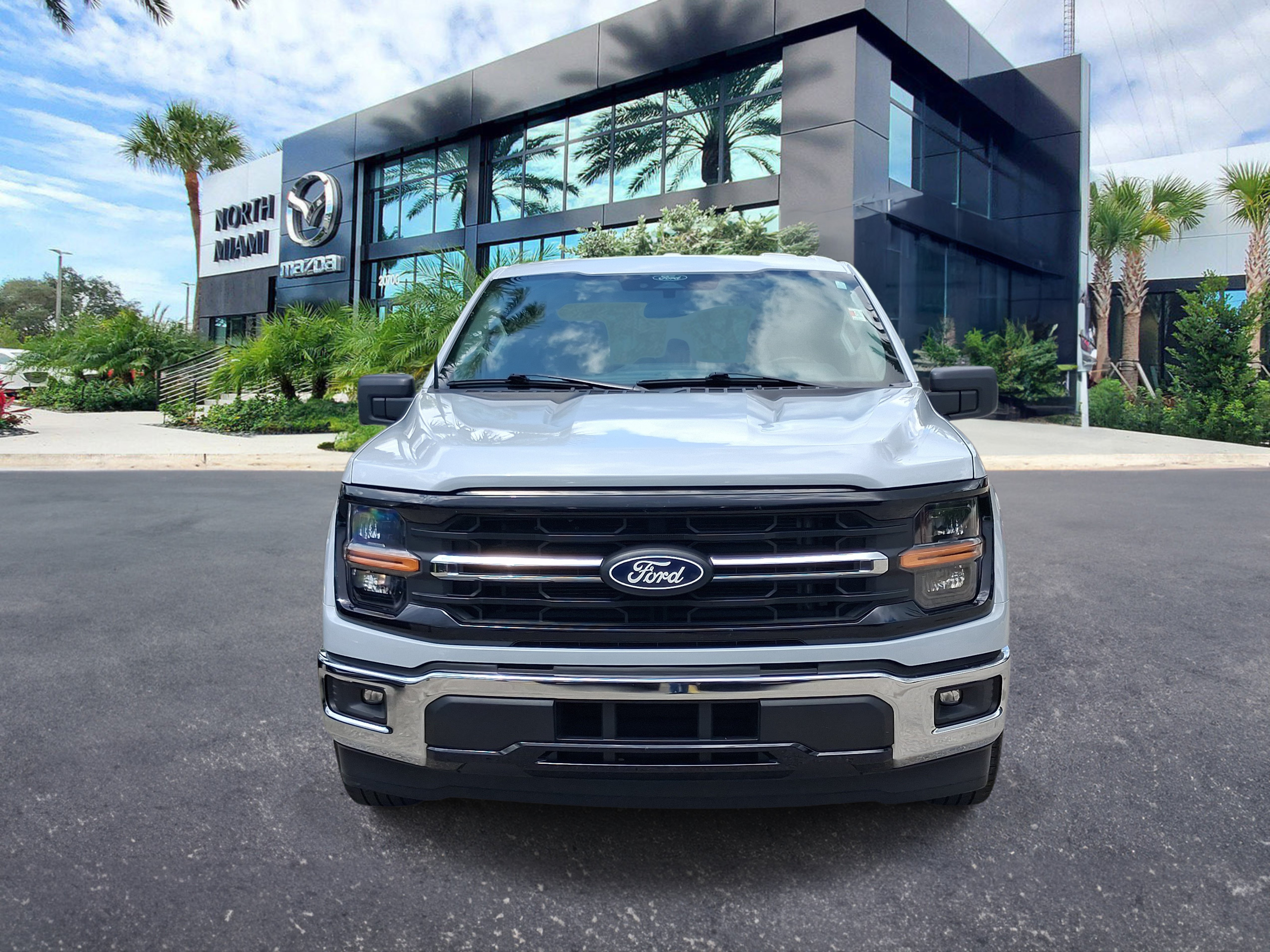 Used 2025 Ford F150 XLT w/ Equipment Group 301A Standard RWD image 2