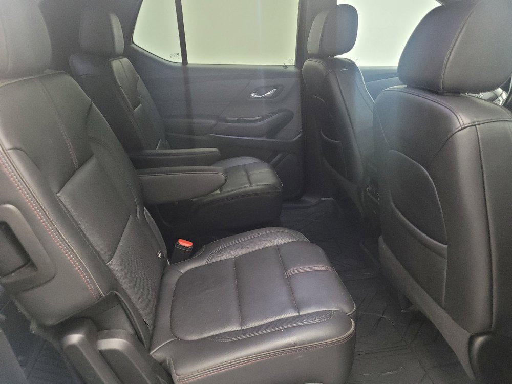 Used 2022 Chevrolet Traverse RS FWD image 19