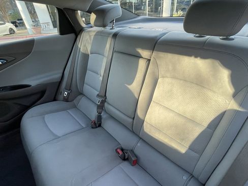 Used 2024 Chevrolet Malibu LT image 23