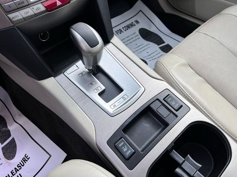 Used 2012 Subaru Legacy 3.6R Limited image 16