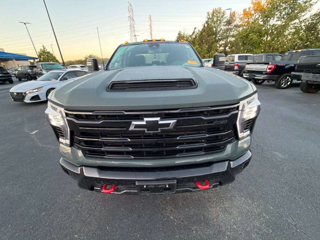 Used 2025 Chevrolet Silverado 2500 LT w/ Trail Boss Package AWD/4WD image 25