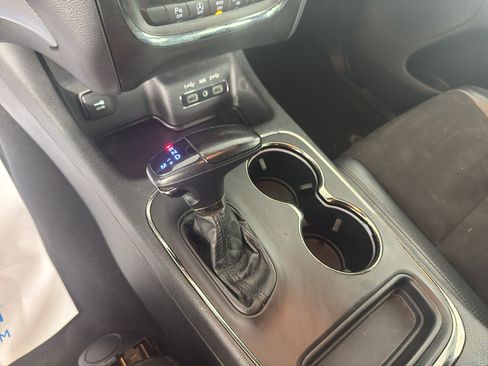 Used 2020 Dodge Durango GT RWD image 25