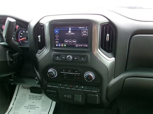 Used 2025 Chevrolet Silverado 2500 Custom w/ Custom Convenience Package AWD/4WD image 13