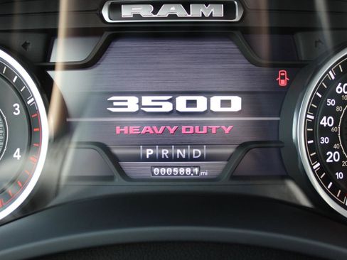 Used 2024 RAM 3500 Laramie AWD/4WD image 62
