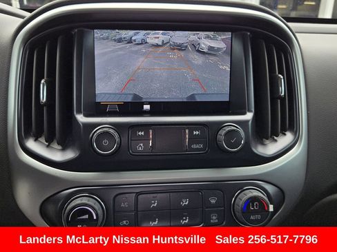 Used 2022 Chevrolet Colorado ZR2 AWD/4WD image 19